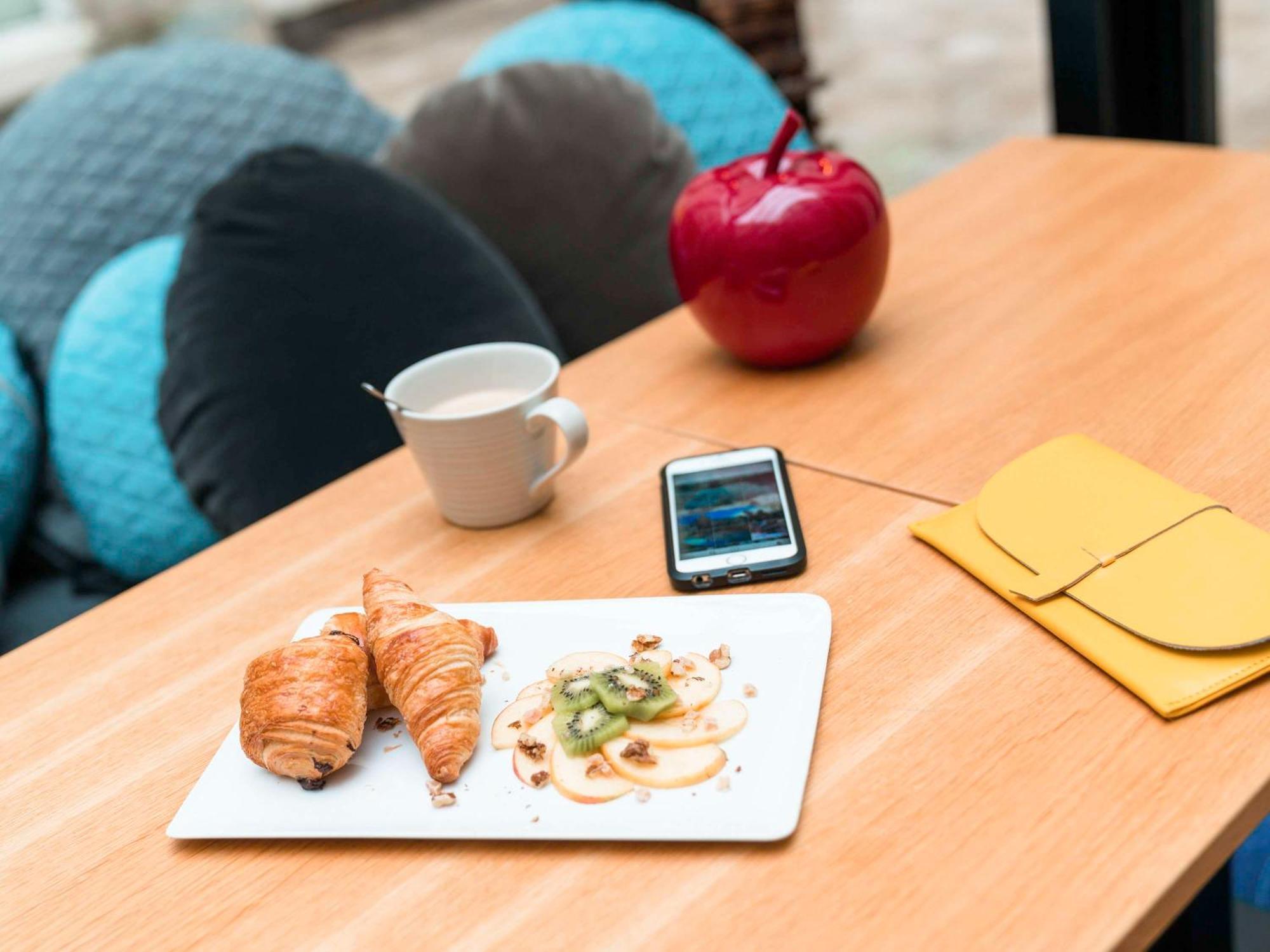 Ibis Styles La Rochelle Centre Hotel Екстериор снимка