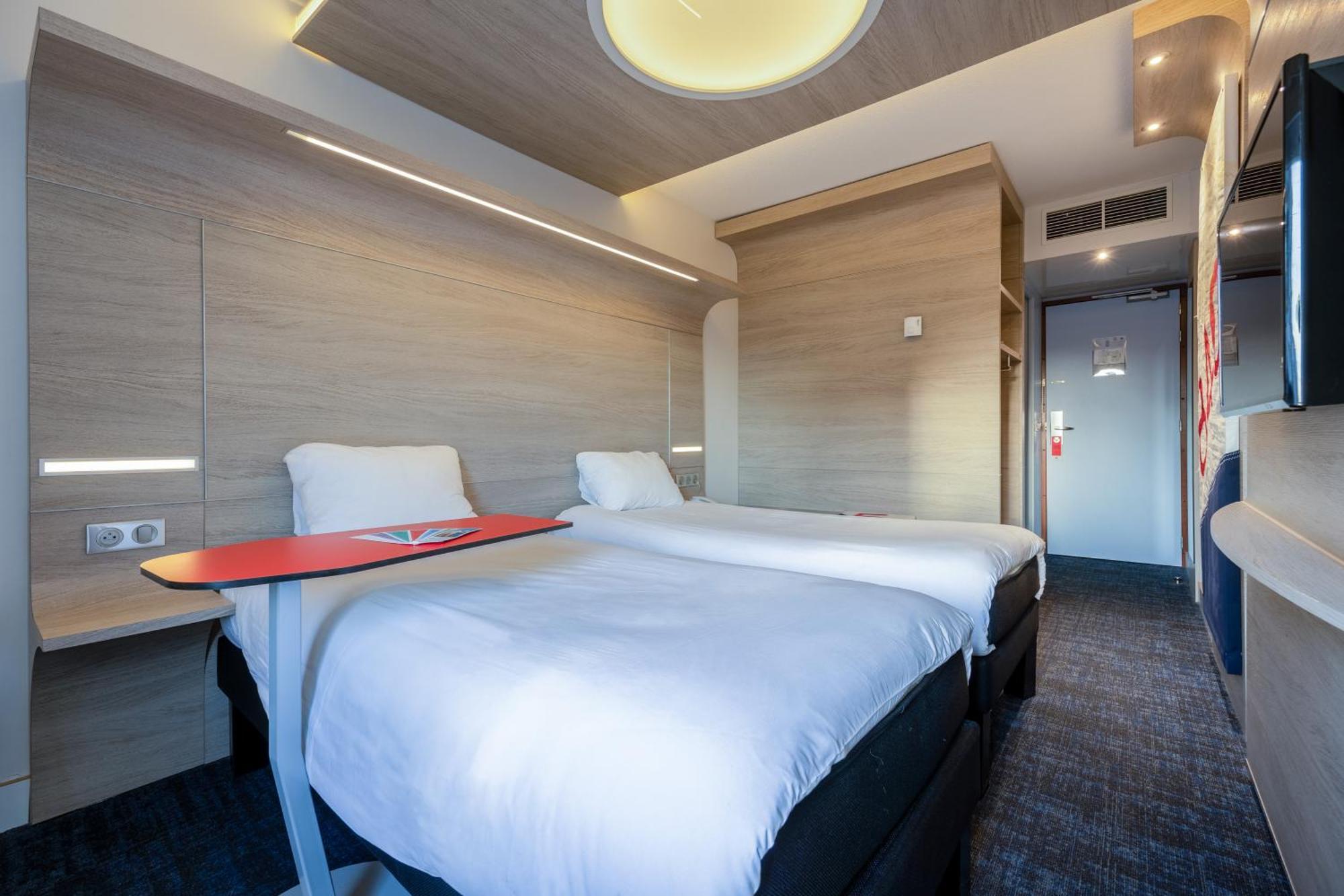 Ibis Styles La Rochelle Centre Hotel Екстериор снимка