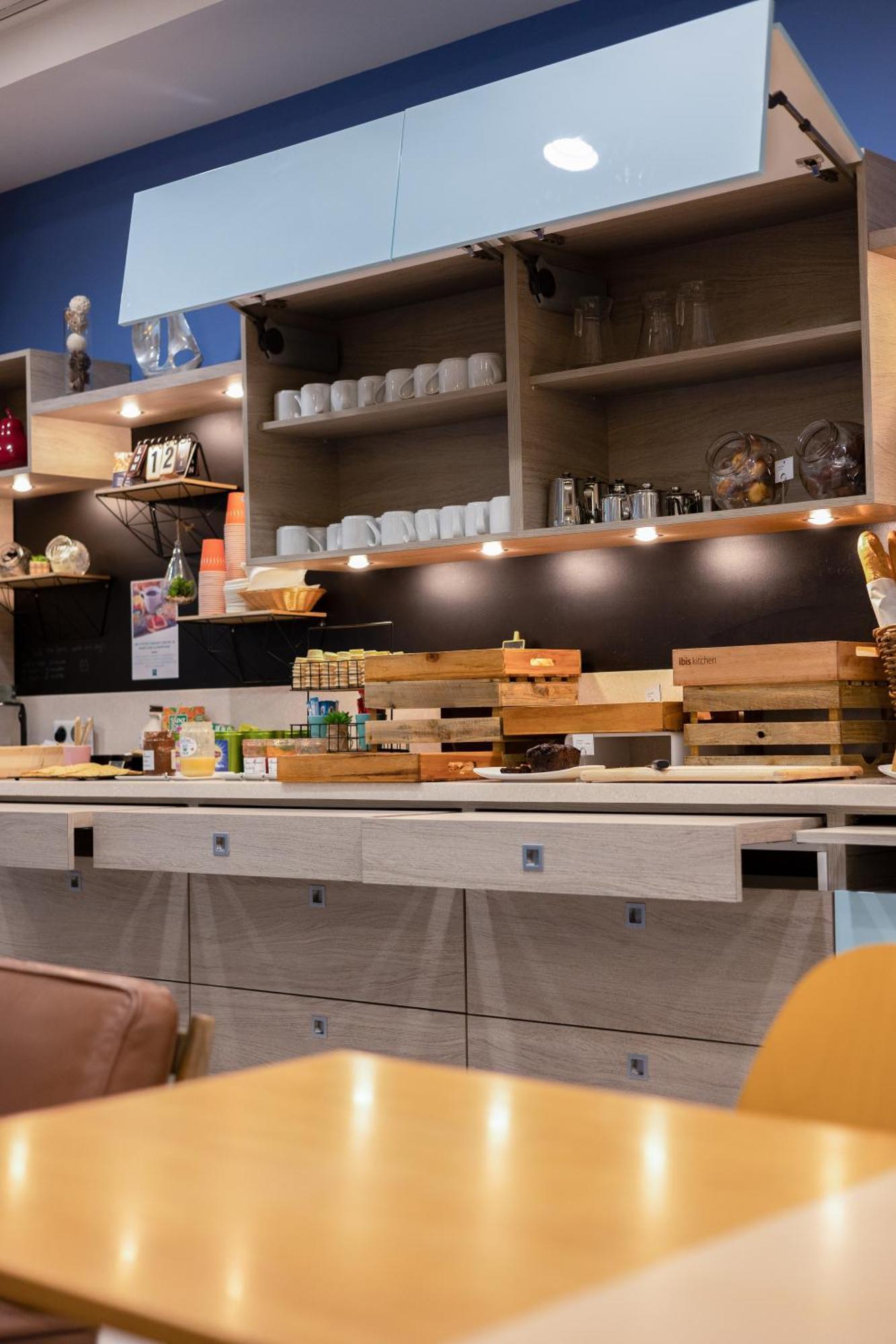 Ibis Styles La Rochelle Centre Hotel Екстериор снимка