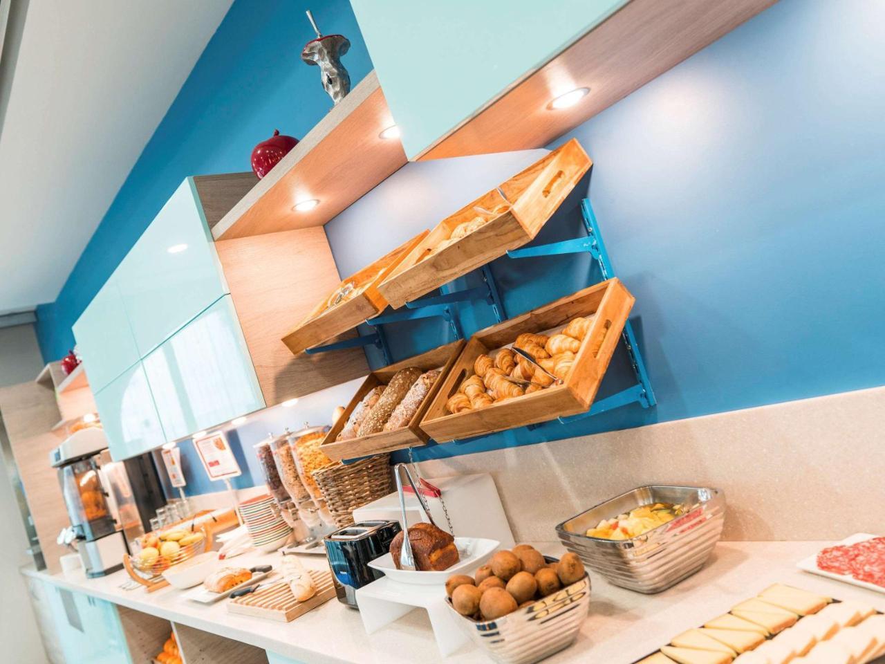 Ibis Styles La Rochelle Centre Hotel Екстериор снимка